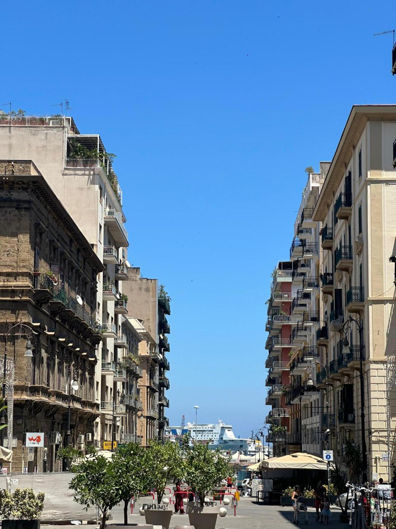 Ferienwohnung Casa Politeama Florio Palermo Exterior foto